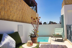 Riad rooftop, pool and stunning view